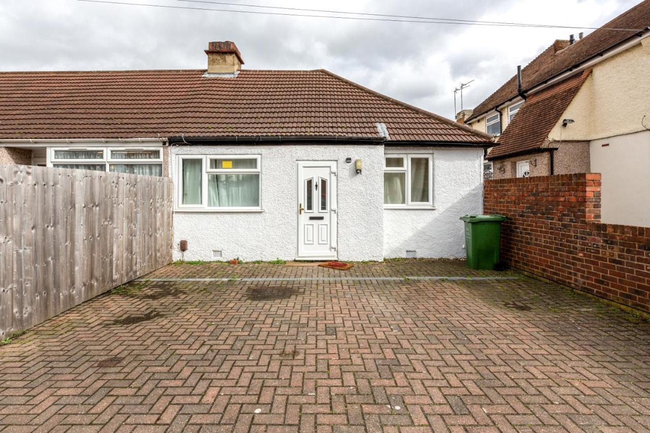 Dartford, Kent - Modern 2Bd 2Bath En-Suite Bungalow M25 Bluewater Exteriör bild